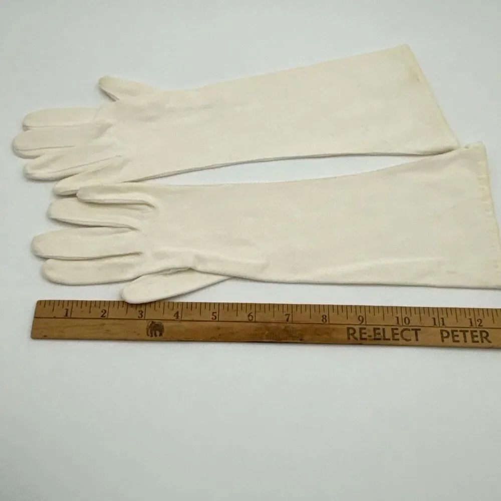 1950s French Doeskin Kid Leather Opera Gloves 13.5” Ivory Old Hollywood Collecto